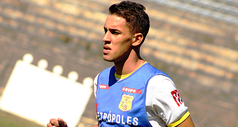 jovem-zagueiro-e-contratado-para-o-restante-da-temporada