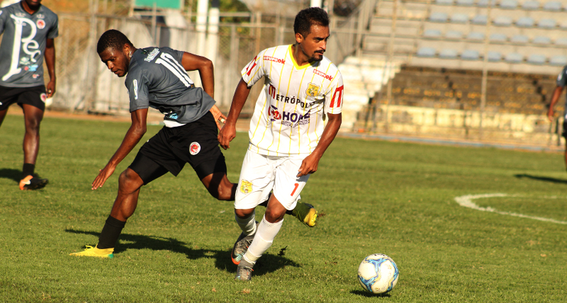 jacare-domina-jogo-treino-e-faz-5-a-0-sobre-o-planaltina-no-serejao