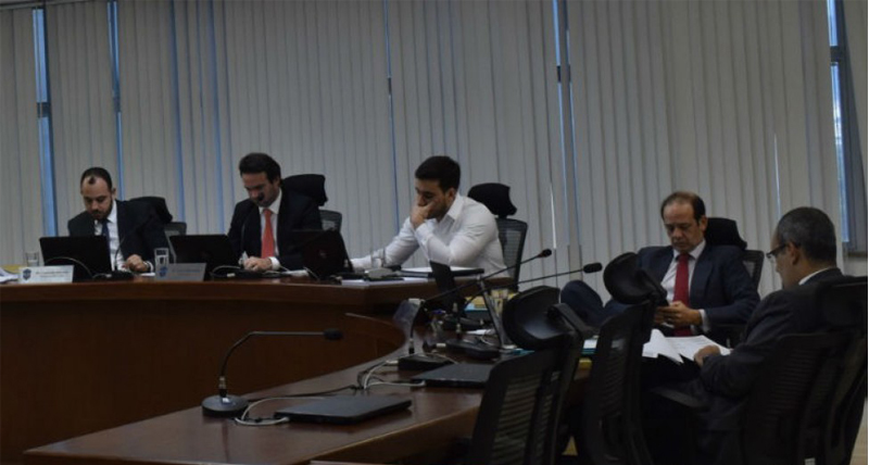 brasiliense-multado-e-punido-com-perda-de-mando