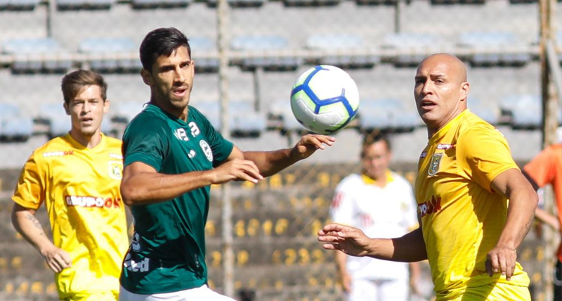 jacare-pressiona-mas-empata-sem-gols-contra-o-goias