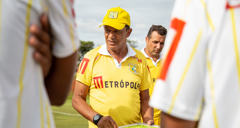 mauro-fernandes-nao-e-mais-treinador-do-brasiliense