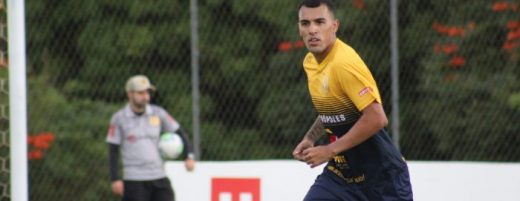 brasiliense-acerta-o-retorno-do-lateral-esquerdo-mario-henrique