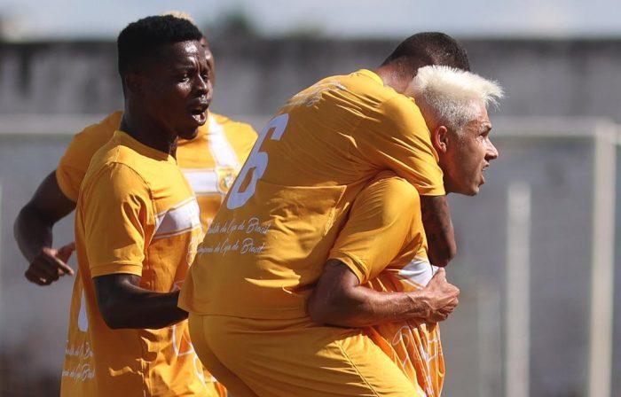 na-estreia-do-candangao-brasiliense-goleia-o-luziania