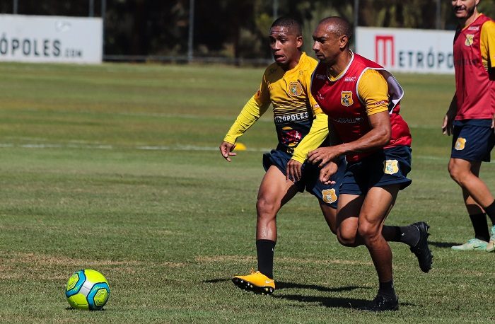 serie-d-brasiliense-recebe-o-gremio-anapolis-no-defele